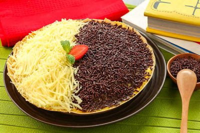 cara membuat martabak manis