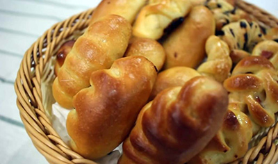 17 Model Roti Unyil Featured Image