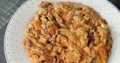 resep telur dadar bumbu sarden enak